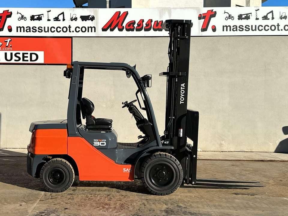 Toyota 52-8FDF30 Photo 13