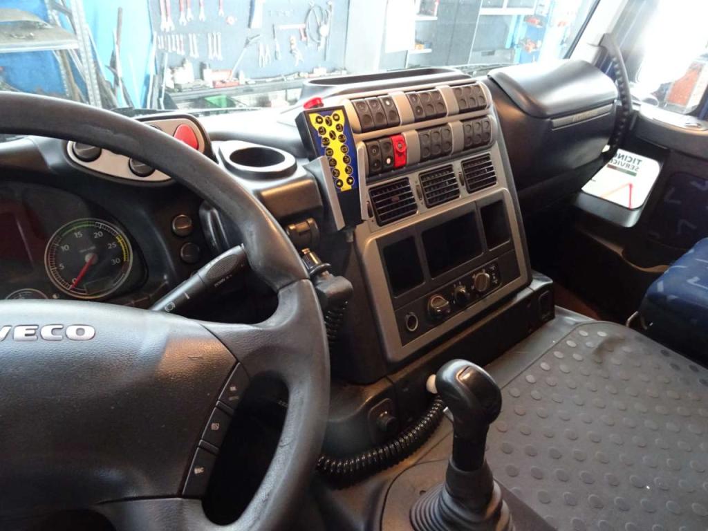 Iveco STRALIS 330 Photo 4