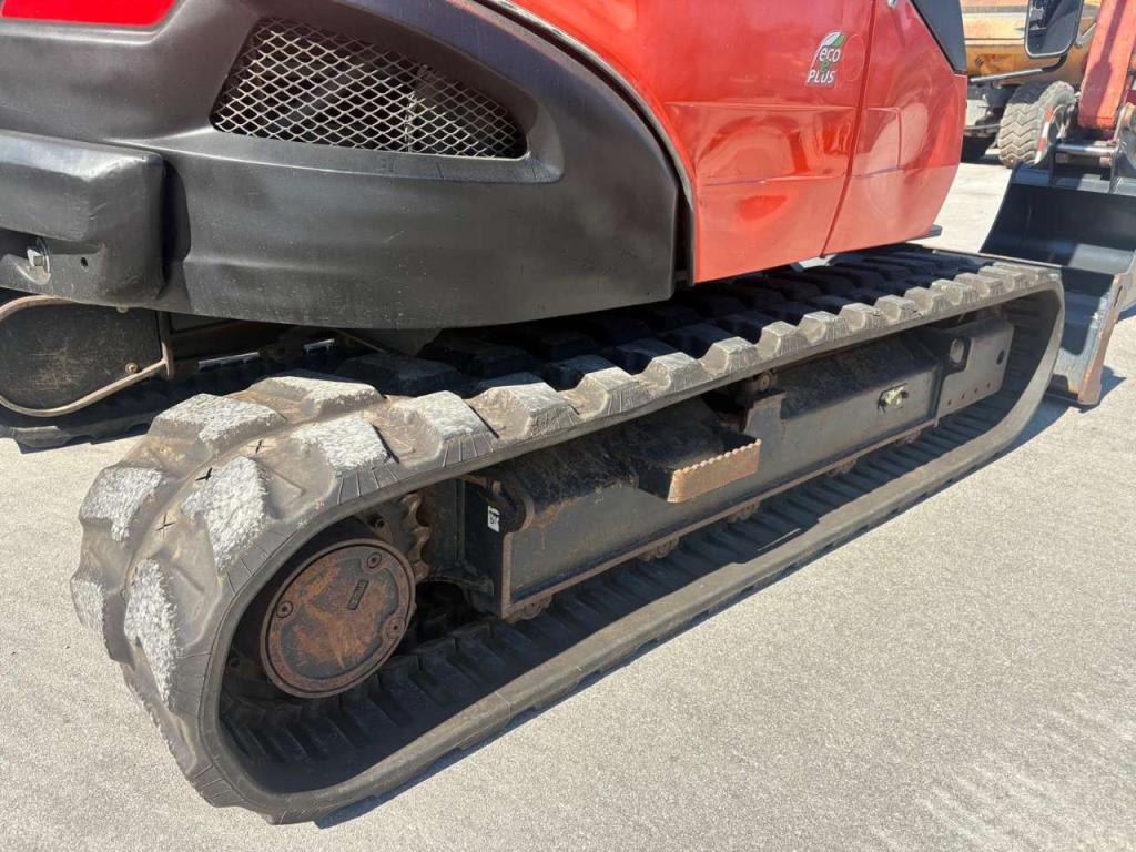 Kubota KX080-4 Photo 4