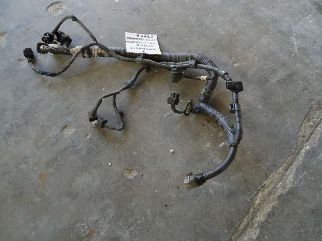 Cablaggio motore pour New Holland E385B Photo 3