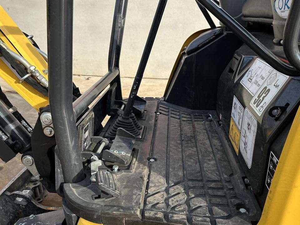 Yanmar VIO17 Photo 10