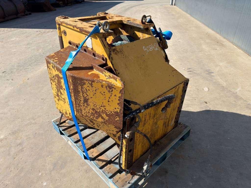 Caterpillar D6H / D6R / D6T Winch - Paccar PA110 Photo 6