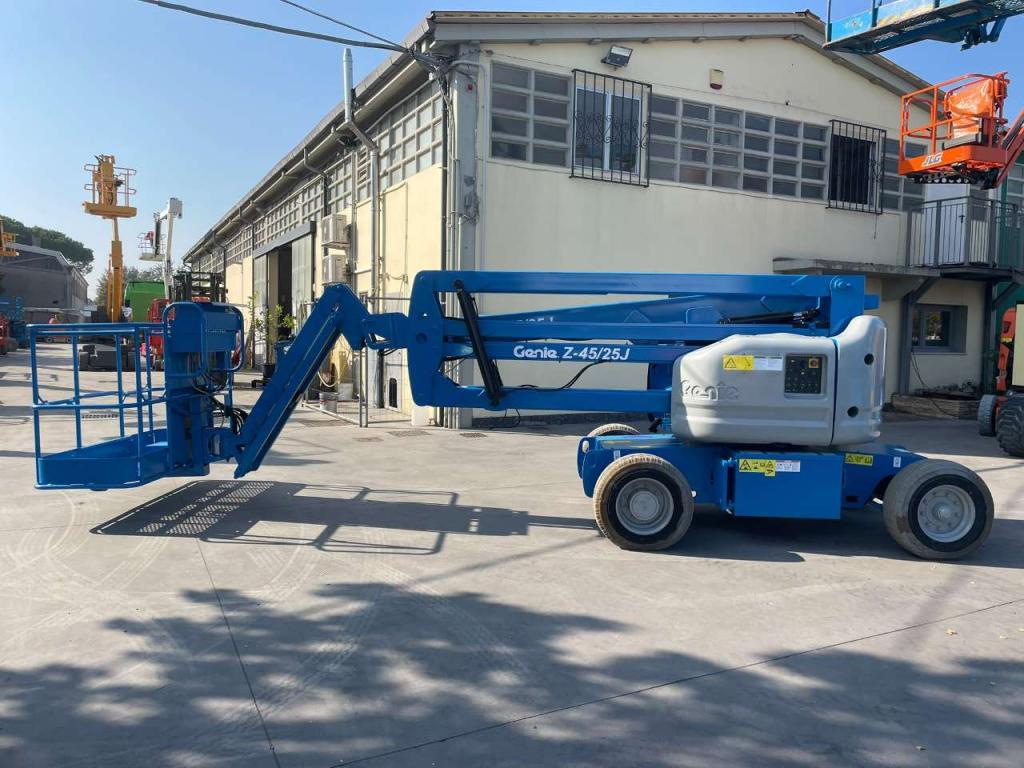 Genie Z45/25J BIENERGY Photo 10