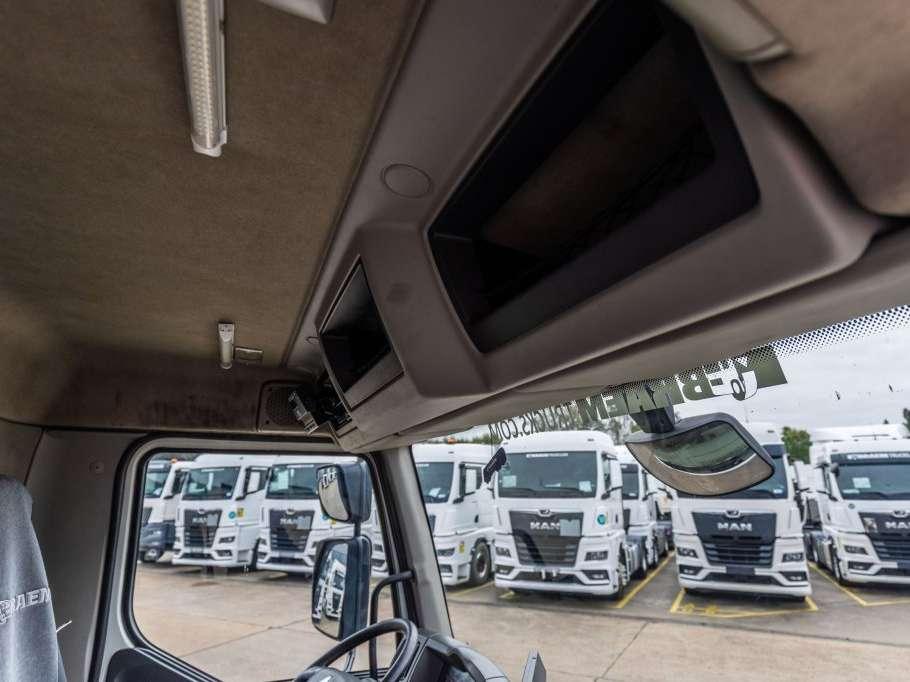 Renault 180 DXI (12T.) +CARRIER+DHOLLANDIA Photo 24