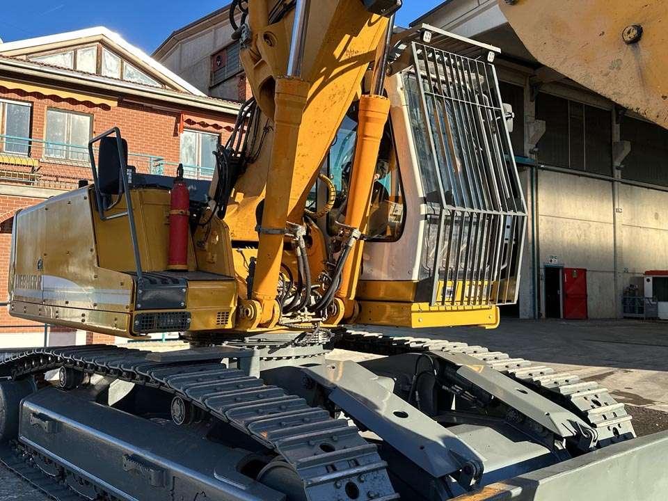Liebherr R 934 Tunnelling Photo 10