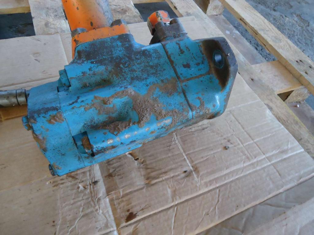 Pompe hydraulique pour Fiat Hitachi FR220 Photo 2