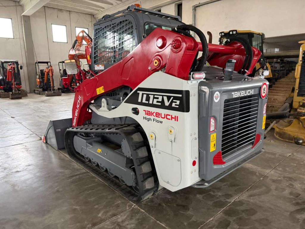 Takeuchi TL12V2 Photo 5