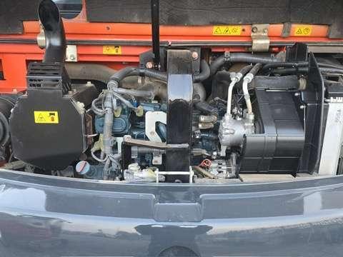 Kubota KX080-4a Photo 6