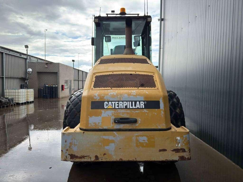 Caterpillar CS74 Photo 4