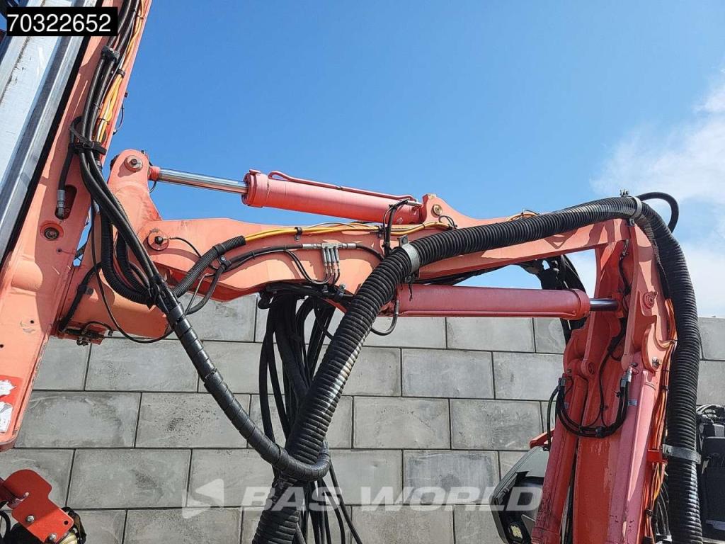Sandvik Dino DC400Ri Remote Control Photo 11