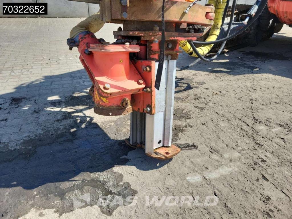 Sandvik Dino DC400Ri Remote Control Photo 8