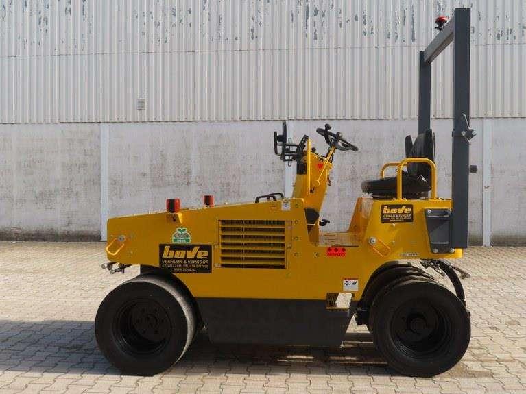 Sakai TS160-4 Photo 5