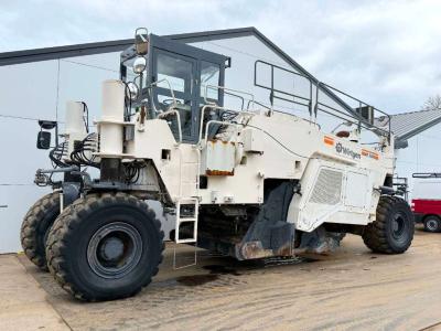 Wirtgen WR2500S - Airco / Backup Camera / US EPA en vente par Boss Machinery