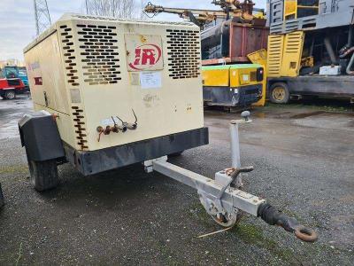 Ingersoll Rand 10 / 105 en vente par Machinery Resale