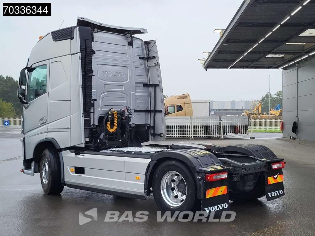 Volvo FH 460 4X2 Globe Alcoa's Leder Photo 2