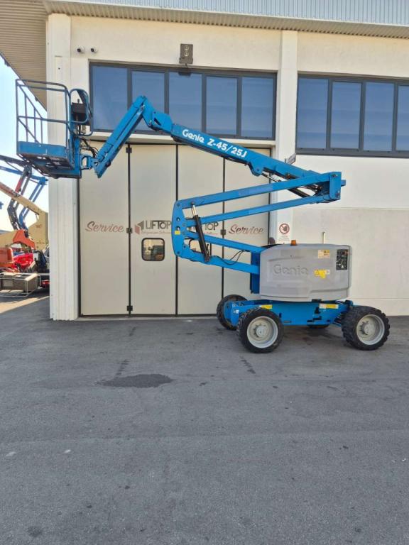 Genie Z45/25 JRT Photo 1