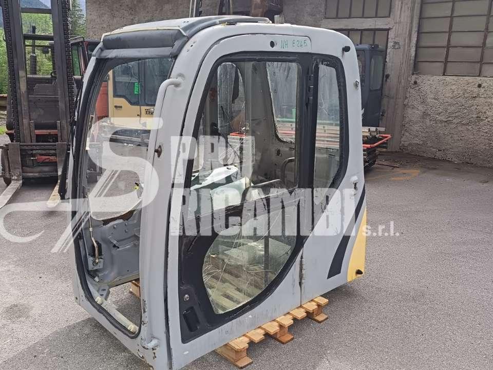 Cabine pour New Holland Serie E Photo 1