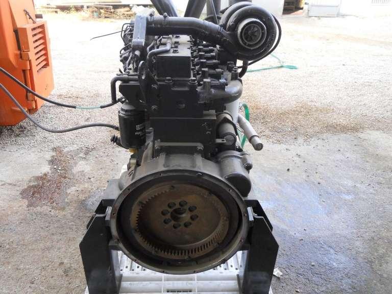 Cummins 6CTA 8.3 Photo 3