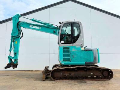 Kobelco SK135SRLC-1E - Extra High Cabin / Hammer Lines en vente par Boss Machinery