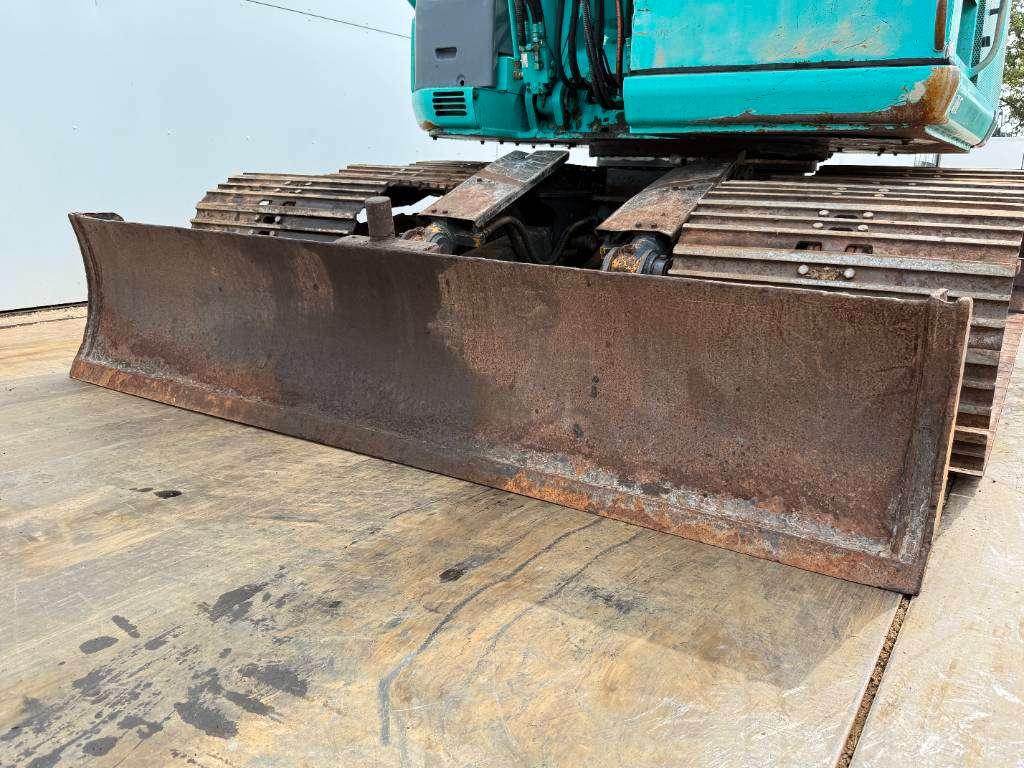 Kobelco SK135SRLC-1E - Extra High Cabin / Hammer Lines Photo 17