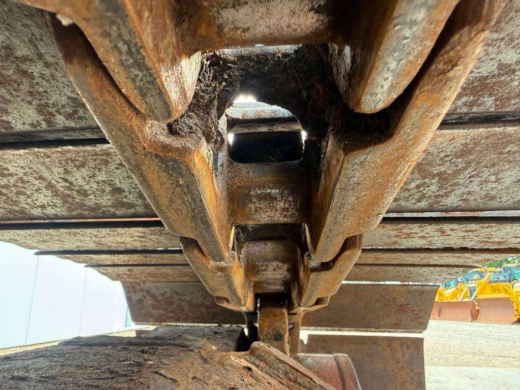 Kobelco SK135SRLC-1E - Extra High Cabin / Hammer Lines Photo 23
