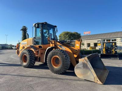 Case 621F en vente par Commerciale Adriatica MMT. Srl