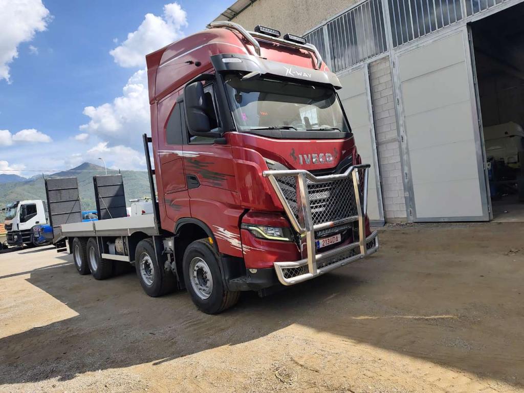 Iveco X-WAY 570 Photo 25