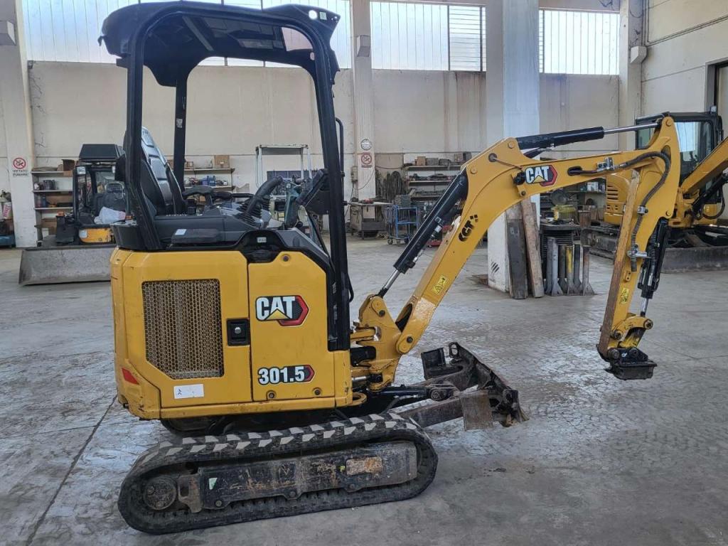 Caterpillar 301.5 Photo 2