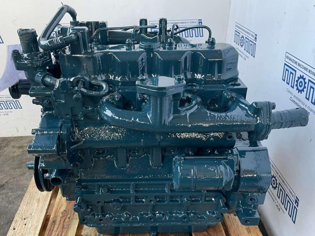 Kubota V1702 Photo 3