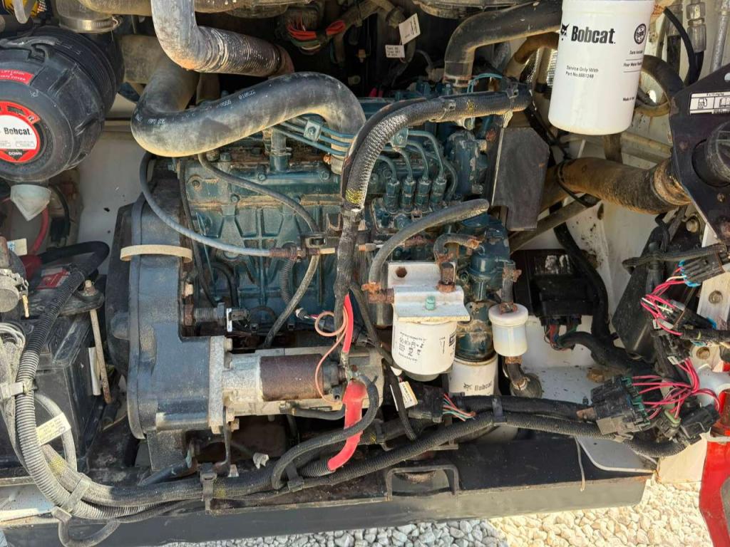 Bobcat S100 Photo 11
