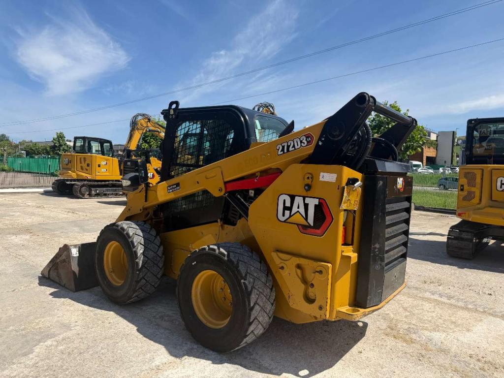 Caterpillar 272 D3 Photo 5