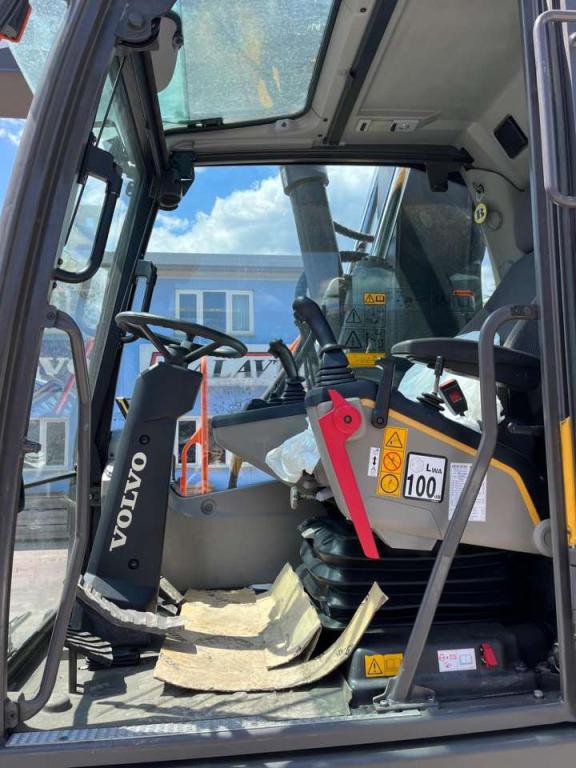 Volvo EWR150E Photo 23