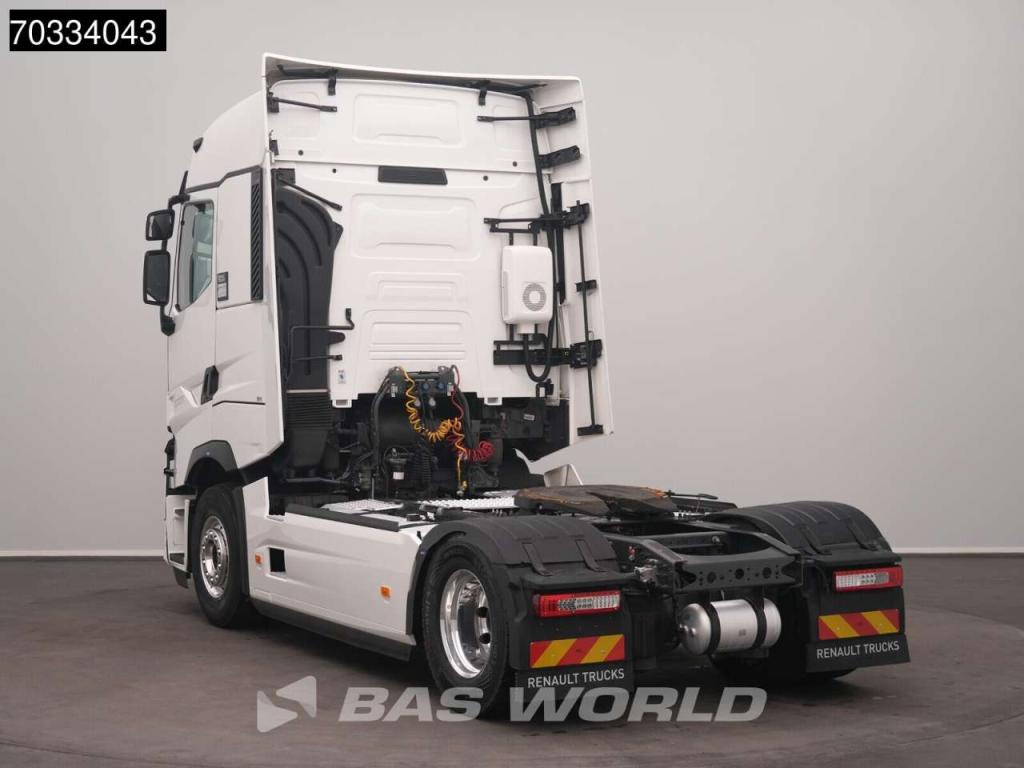 Renault T 520 4X2 HIGH Retarder Alcoa's 2xTanks ACC Navi Standklima Photo 2
