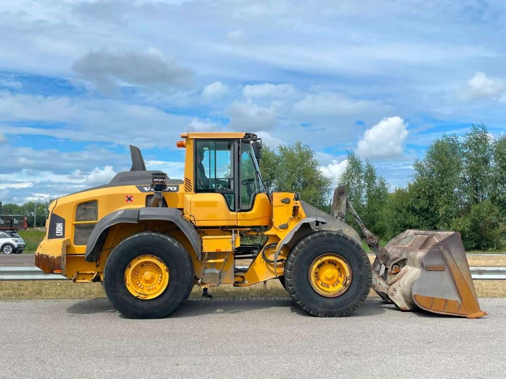 Volvo L110H Photo 4