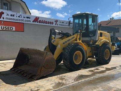 New Holland W130 en vente par Massucco T. Srl