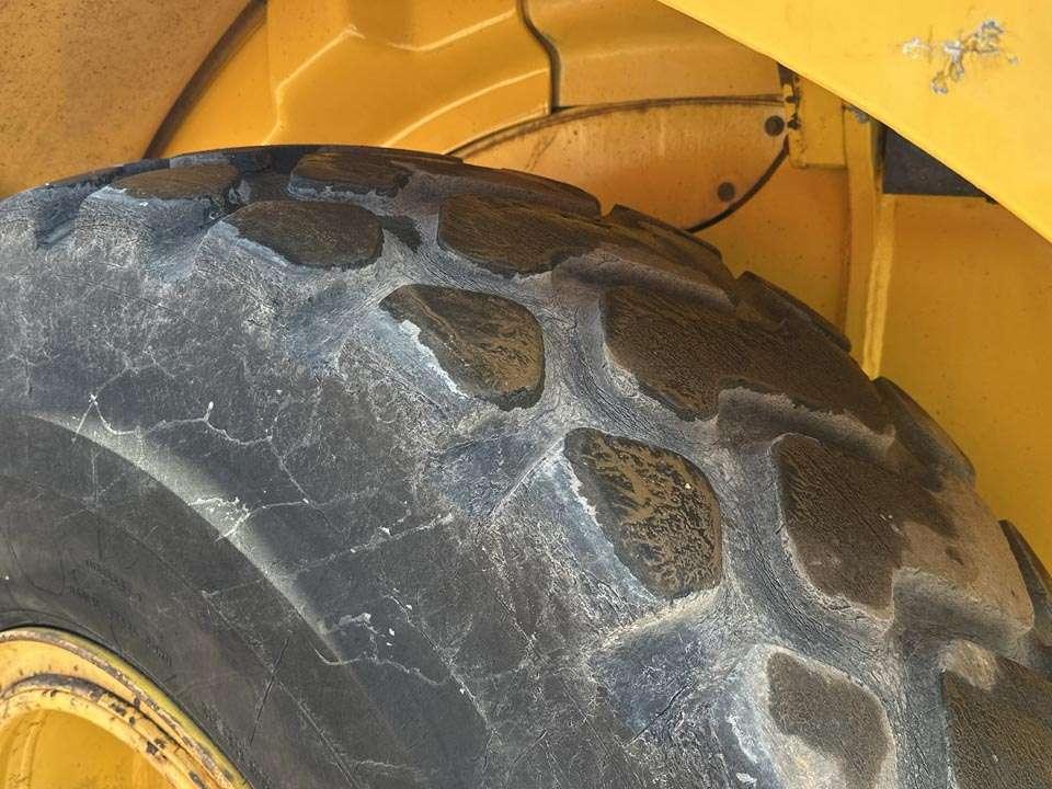 New Holland W130 Photo 5