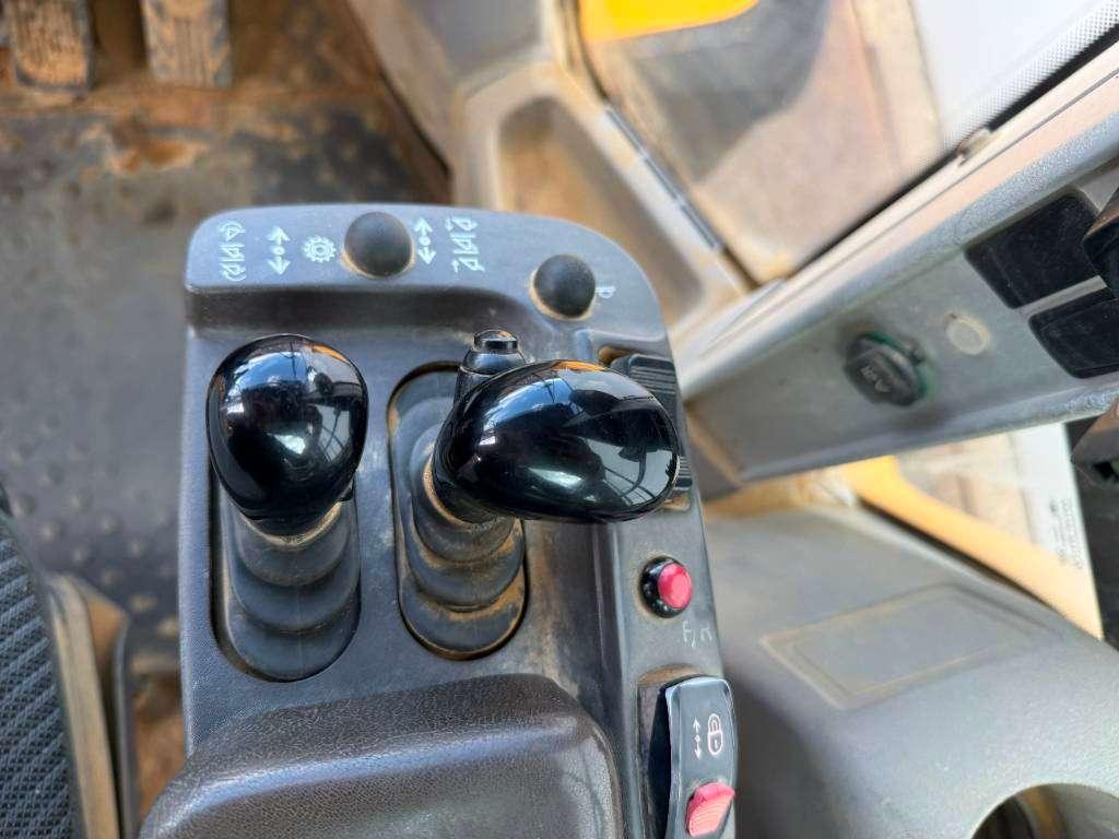 Volvo L150H - German Machine / Automatic Greasing Photo 10