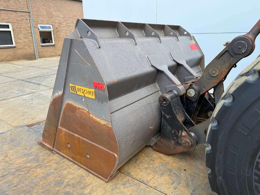 Volvo L150H - German Machine / Automatic Greasing Photo 13