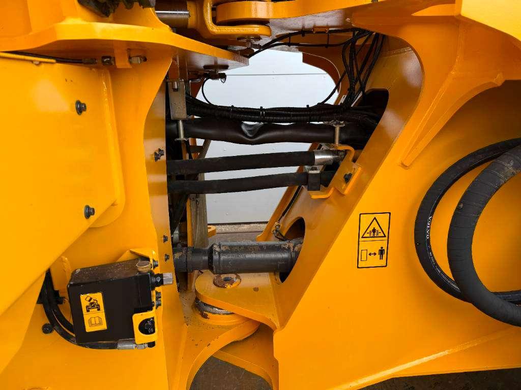 Volvo L150H - German Machine / Automatic Greasing Photo 19