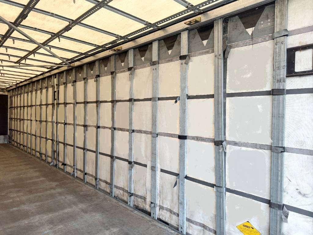 Schmitz Cargobull SCB*S3T Drankentrailer / 3 Axles / Speed Curtain Photo 10