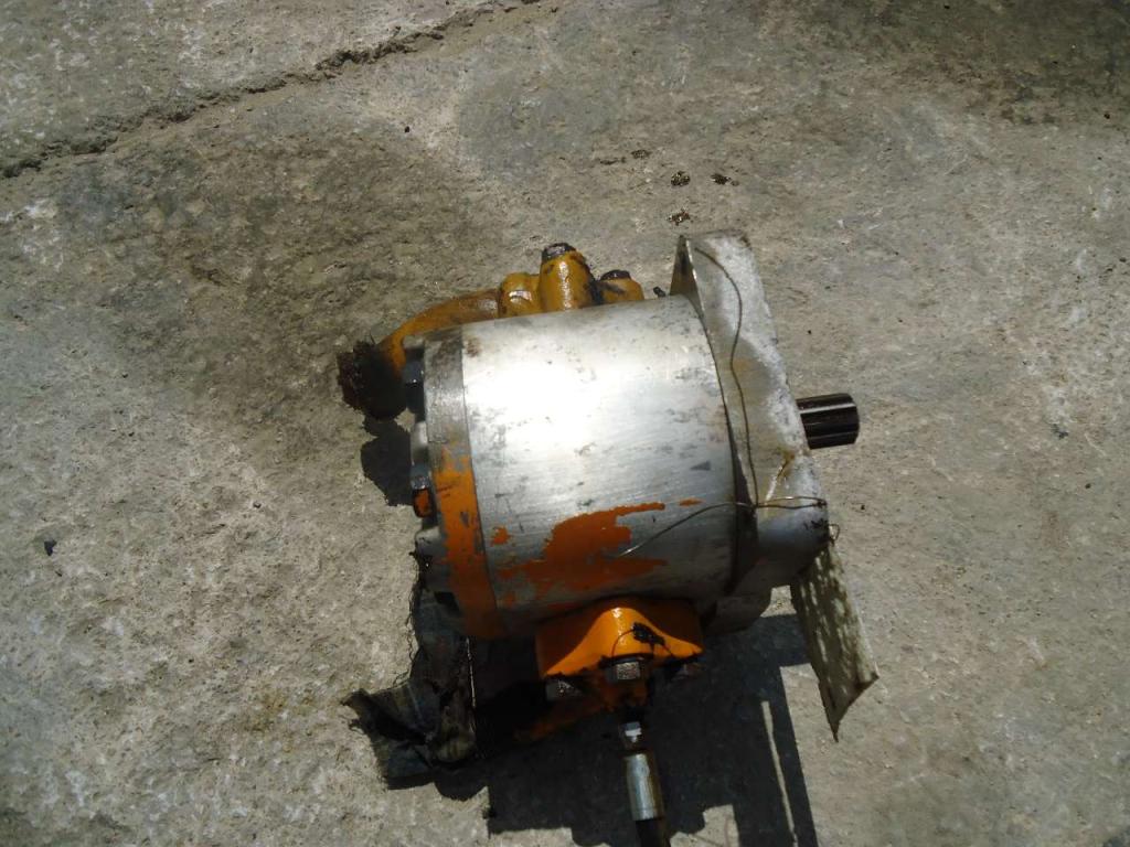 Pompe hydraulique pour Fiat Allis FL9 Photo 2