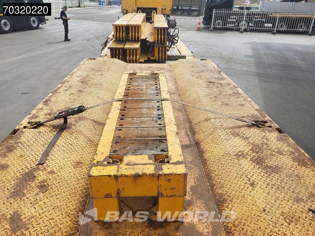 Goldhofer STZ Extendable Detachable Gooseneck Photo 12