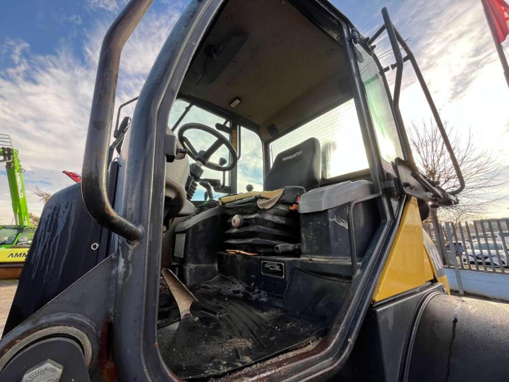 Komatsu WA100 M Photo 10