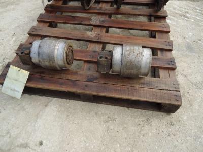 Galets supérieurs pour Hitachi ZAXIS 350.3 en vente par OLM 90 Srl
