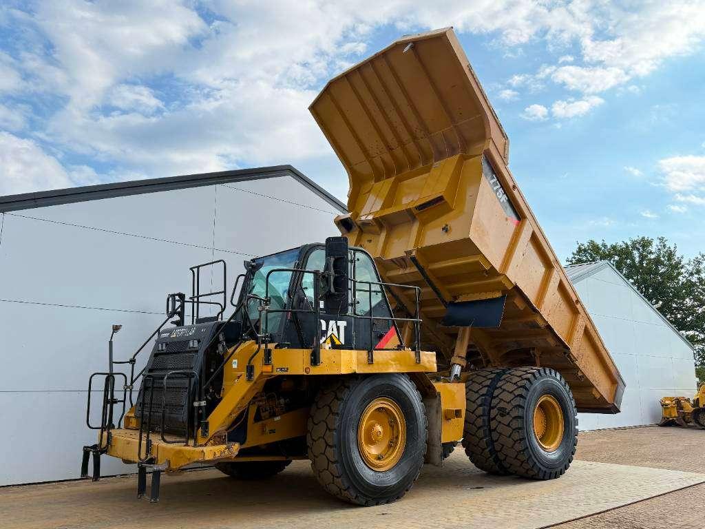Caterpillar 775F - German Machine / Auto Greasing Photo 14