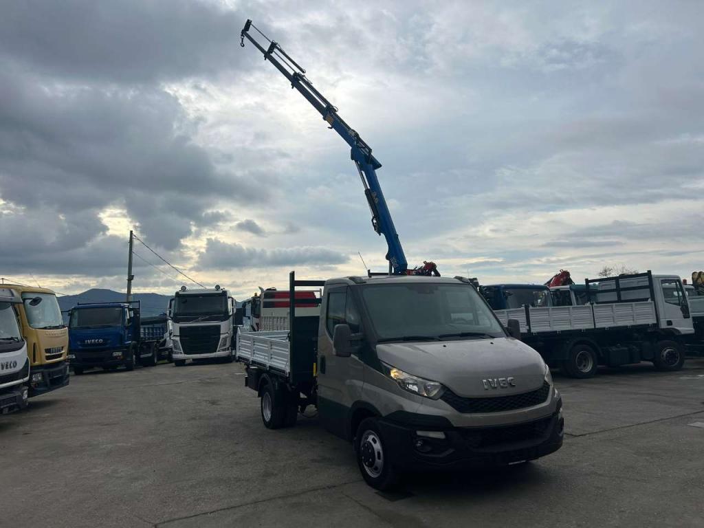Iveco DAILY 35-130 Photo 14