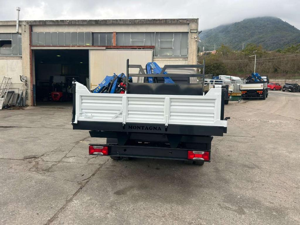 Iveco DAILY 35-130 Photo 9