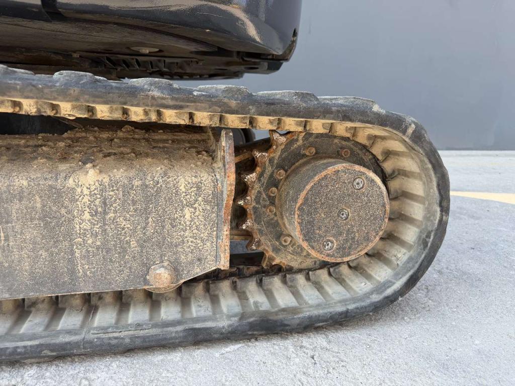 Bobcat E35 Z Photo 10