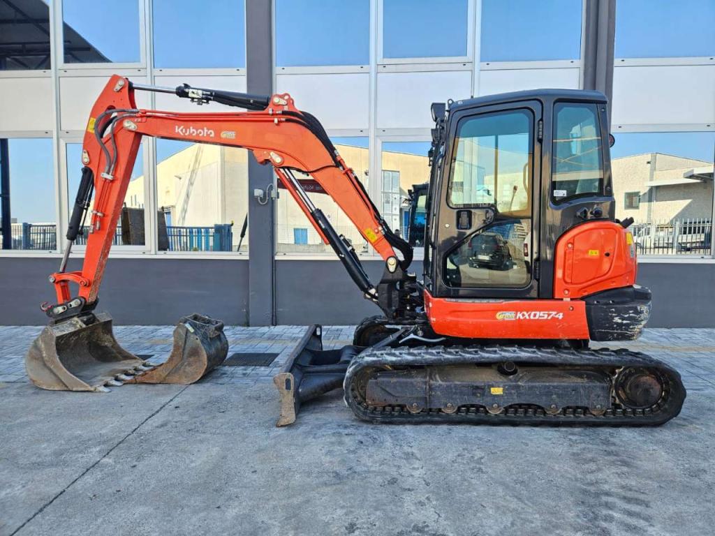 Kubota kx057-4 Photo 6