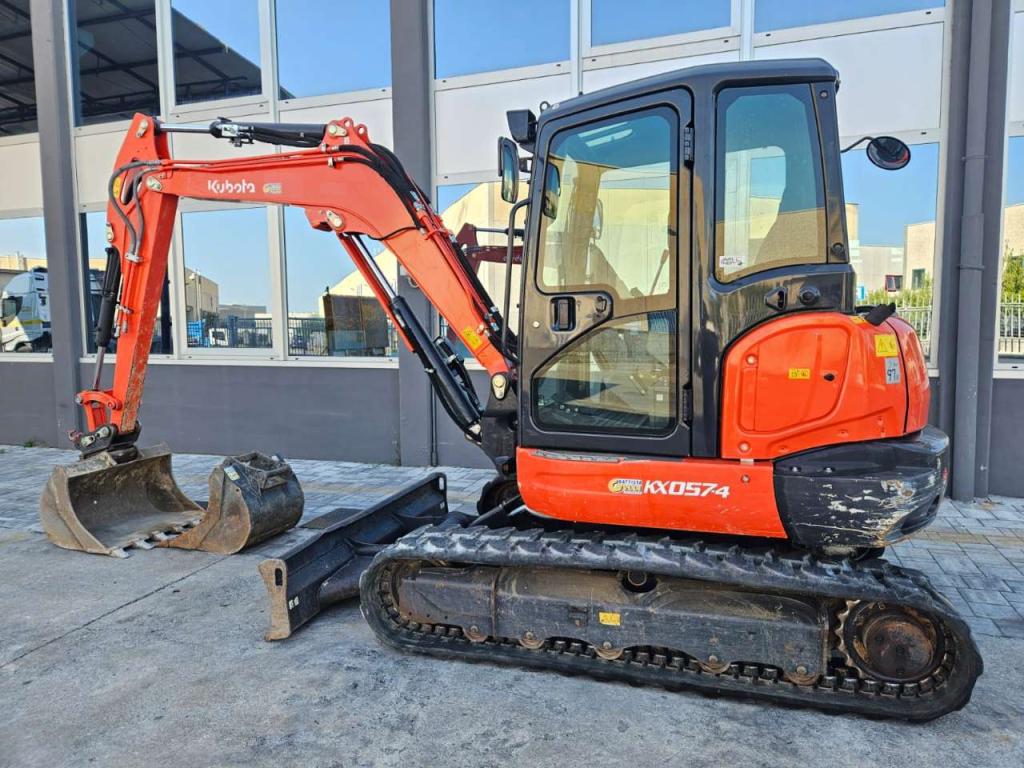 Kubota kx057-4 Photo 7